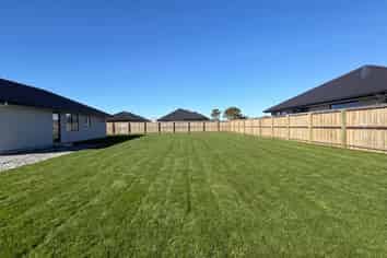 12 Cousins Street, Woodend
