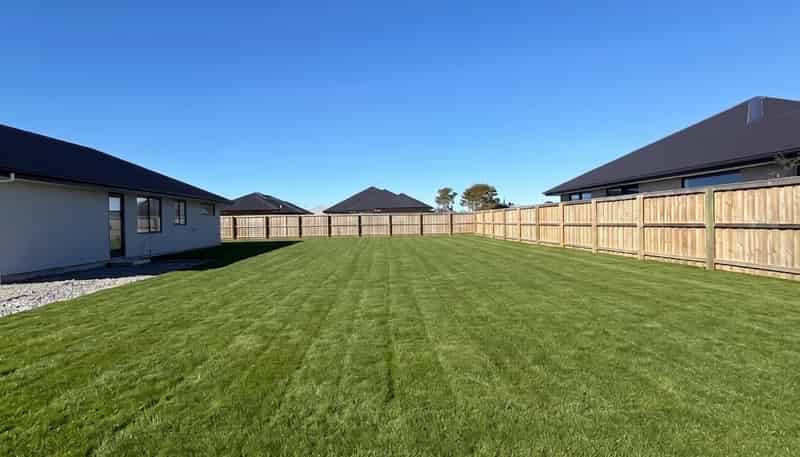 12 Cousins Street, Woodend