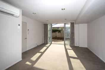 5C Angus Street, Sydenham