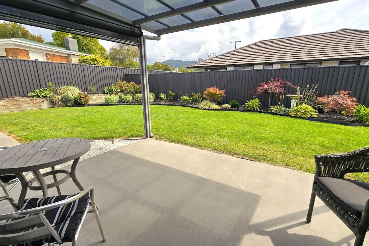 SPACIOUS, MODERN & TURNKEY READY - Vista 3