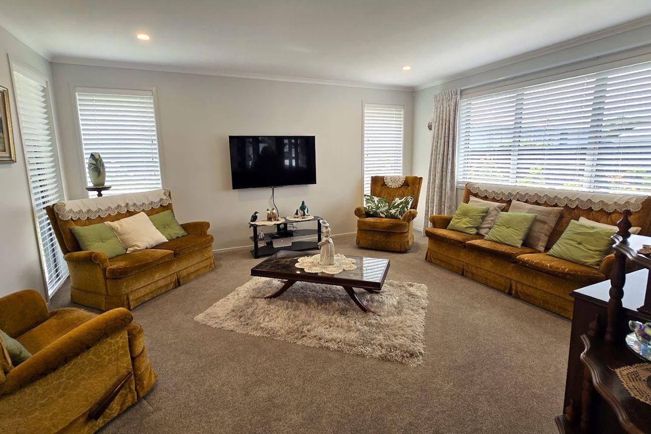 SPACIOUS, MODERN & TURNKEY READY - Altro