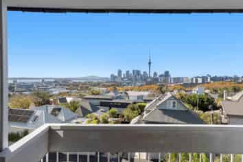 10/18 Arthur Street, Freemans Bay