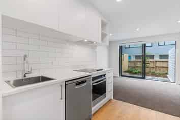 4/3234 Great North Road, New Lynn
