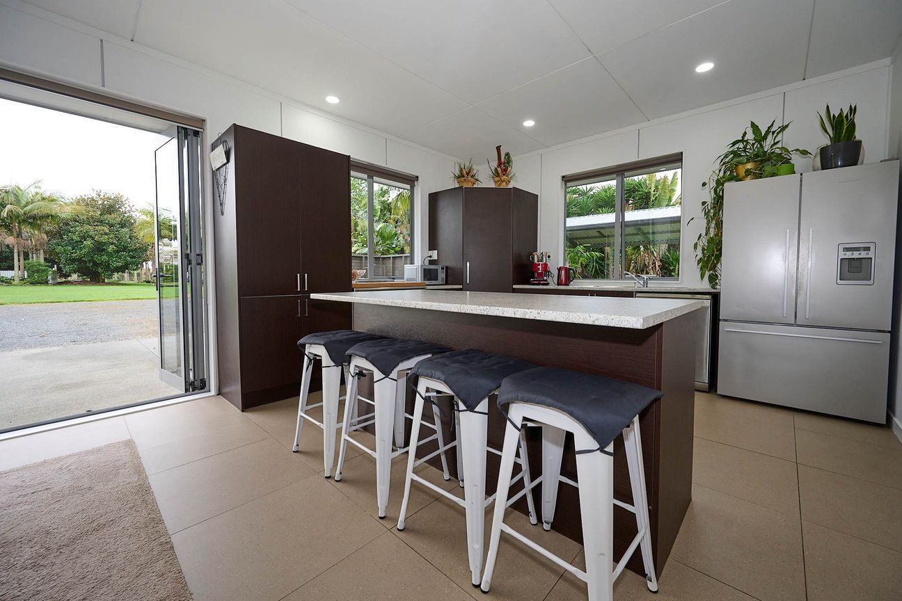 A Rural Oasis Plus Income Potential - Vista 6