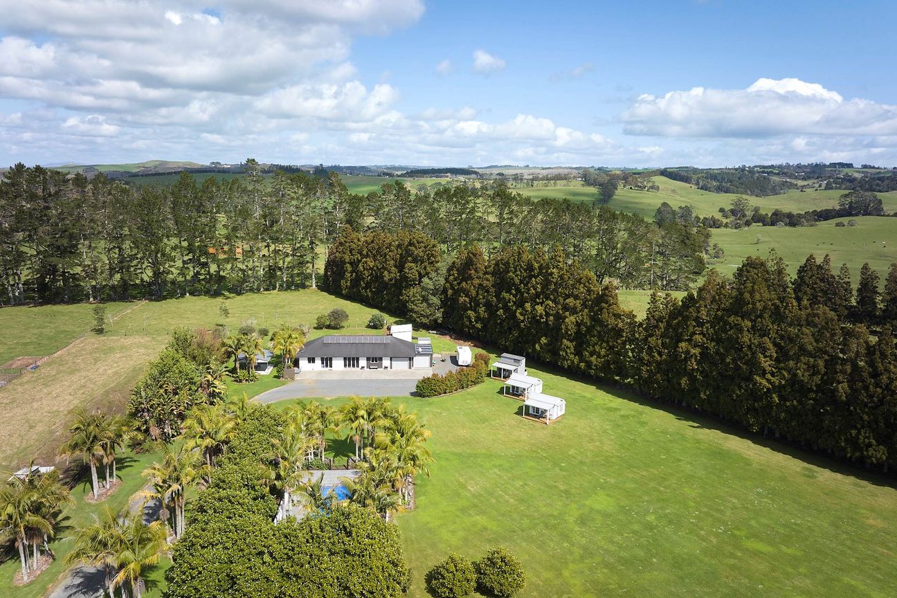 A Rural Oasis Plus Income Potential - Vista 3