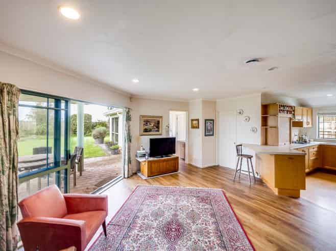 6 Jacaranda Place, Greenmeadows