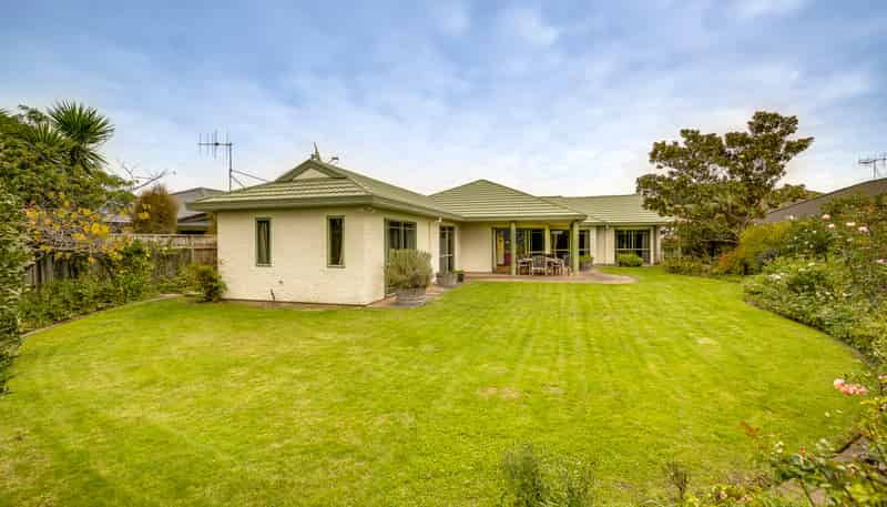 6 Jacaranda Place, Greenmeadows