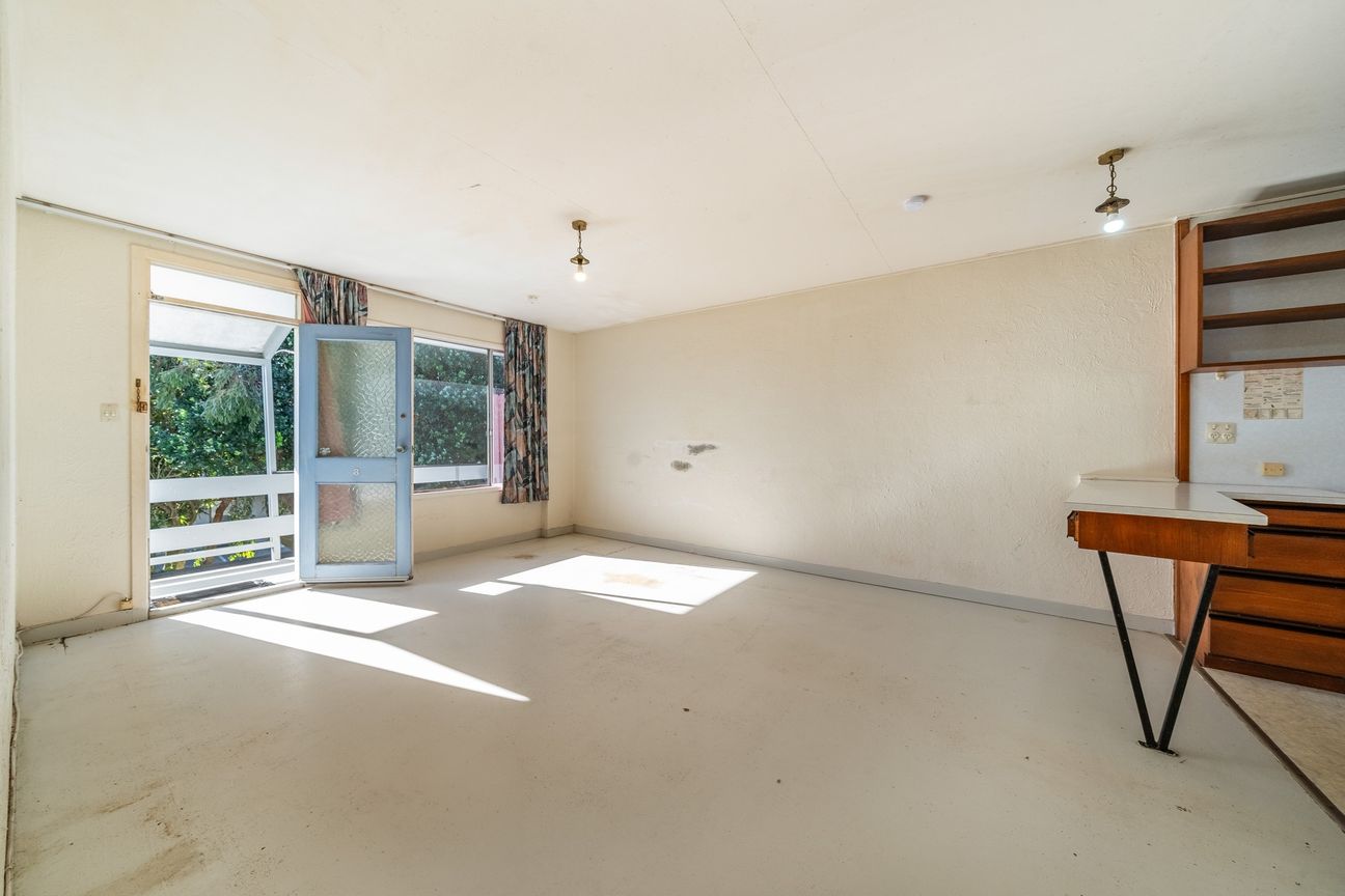 RENT, RESIDE OR REWARD - Altro