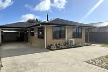 44 Derby Street, Westport