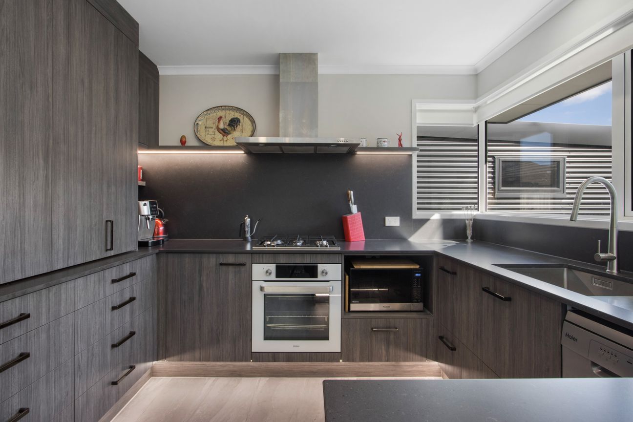 Modern Home + Separate Studio - Widok 2