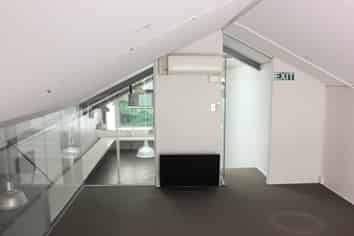 CHARACTER KINGSLAND OFFICE

