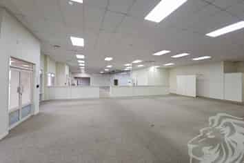 Shopping Centre Retail or Office - c809sqm