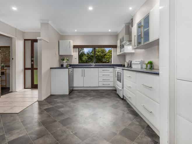 189 Tararua Road, LEVIN