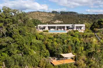 73 Radar Road, Hot Water Beach, Whitianga