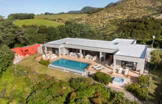 73 Radar Road, Hot Water Beach, Whitianga