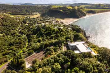 73 Radar Road, Hot Water Beach, Whitianga
