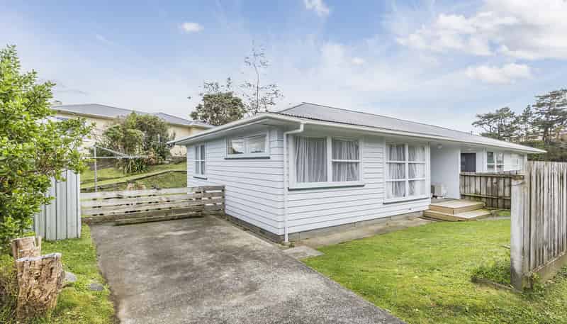 42B Black Rock Road, Newlands