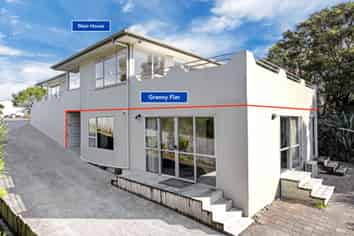 12 Target Road, Totara Vale
