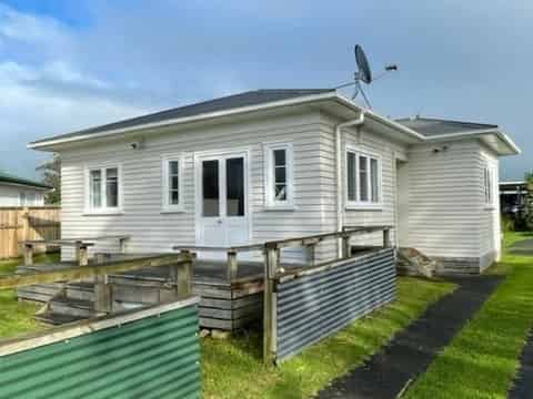 25 Caesar Roose Place, Huntly
