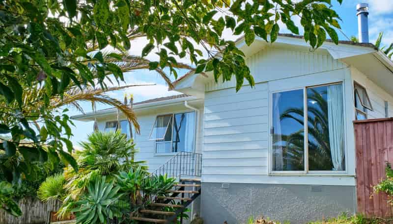13 Spinella Drive, Bayview