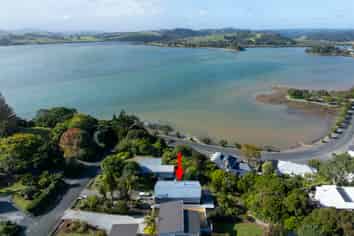 3 Tasman Street, Mangonui