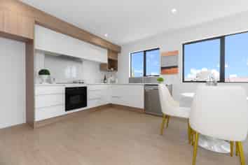C/38 Routley Drive, Glen Eden