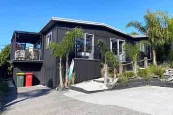 95 Brightside Road, Stanmore Bay