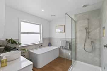 29 Matarikoriko Road, Brixton