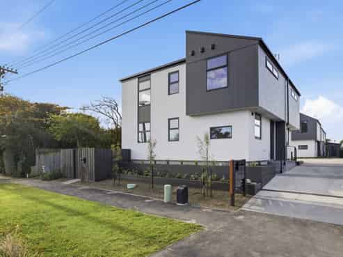 157 Mackenzie Avenue, Woolston