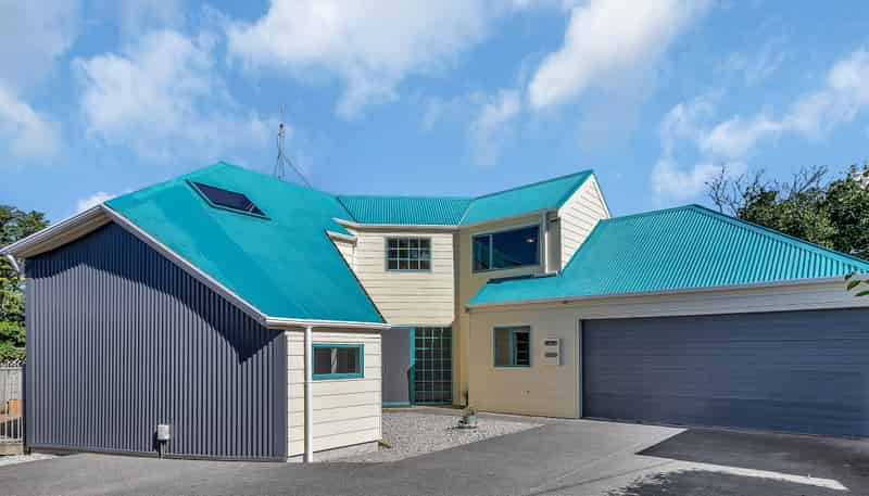 2/31 McClintock Street, Whau Valley