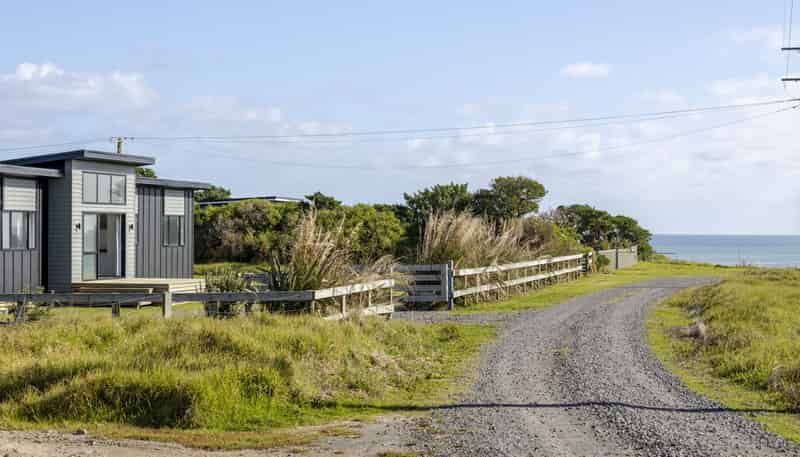 387 Tipoka Road, Opunake