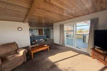 95B Town Point Road, Maketu