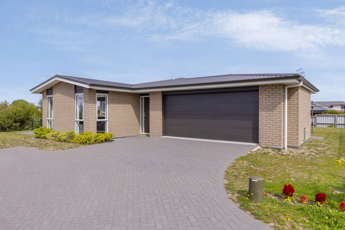 Best Buy Under $800,000, Nukuhau