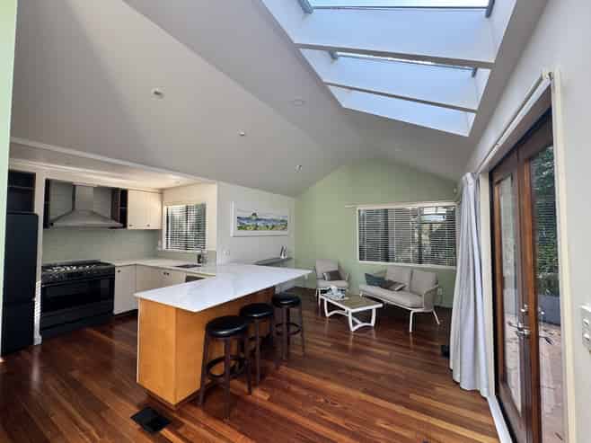 9a Wadestown Road, Wadestown