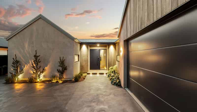 32 Walter Case Drive, Harewood