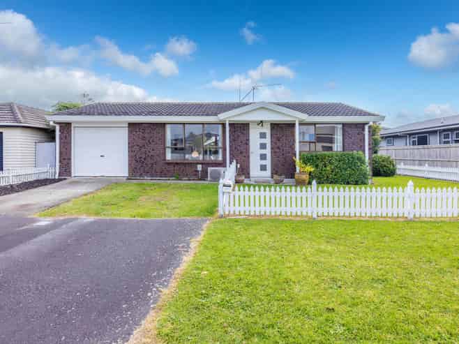 1a Duncan Road, Saint Andrews