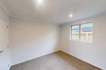 23 Kowhiti Drive, Castlecliff