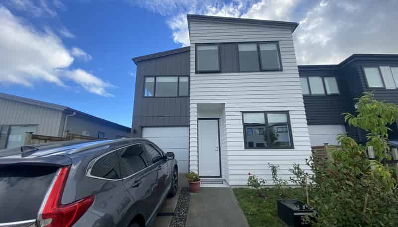 32 Exmoor Road, Karaka