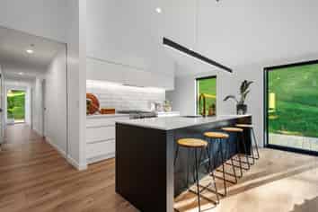 22 Brigitte View, Snells Beach