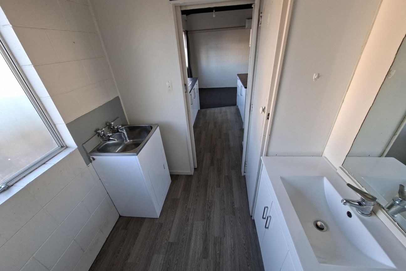 Convenient Upstairs Living Opposite Claudelands - Bild 5