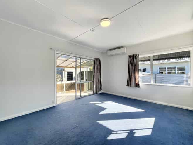 17 Harpham Street, Taradale