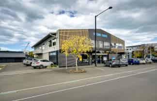 Premier Retail