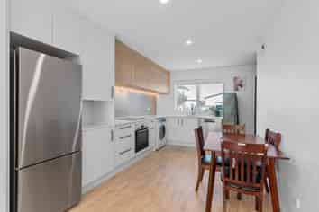 3/4 Gilberthorpes Road, Islington