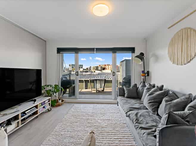 33H Charlotte Street, Eden Terrace