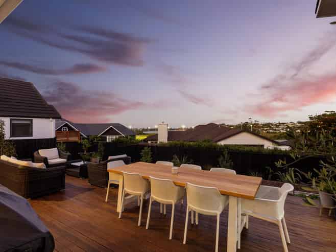 6 Fennell Crescent, Millwater