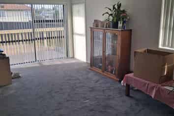 Auckland - Address withheld