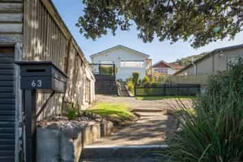 63 Happy Valley Road, Owhiro Bay
