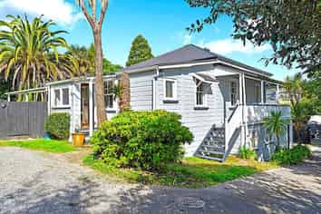 40 Candia Road, Swanson
