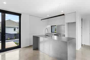 1/899 Ferry Road, FERRYMEAD