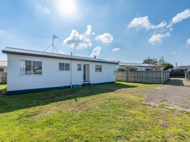 20B Kentucky Crescent, Nawton